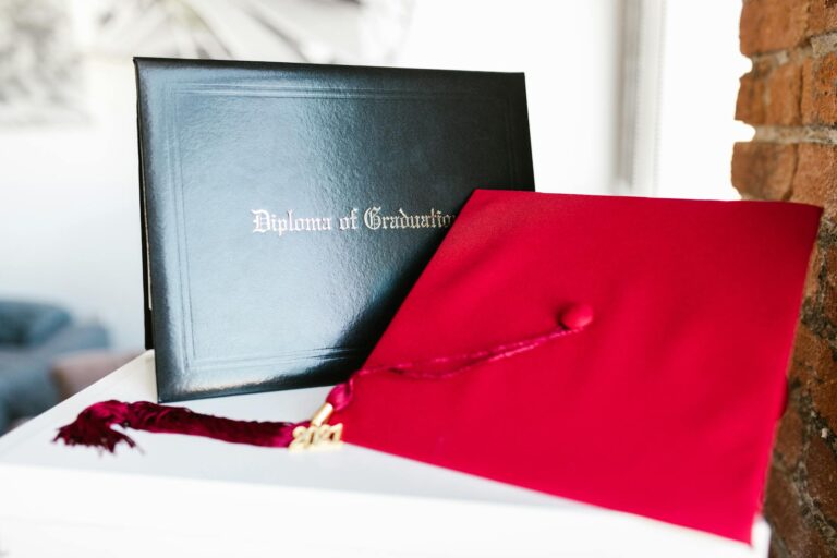 AI Graduation Photo Prompts: 15 Creative Ideas
